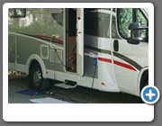...auf dem Campingplatz, da dürfen auch Hunde hin.